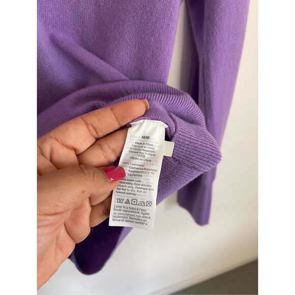 J.CREW V Neckline Cashmere Sweater Size Medium - Picture 5 of 5